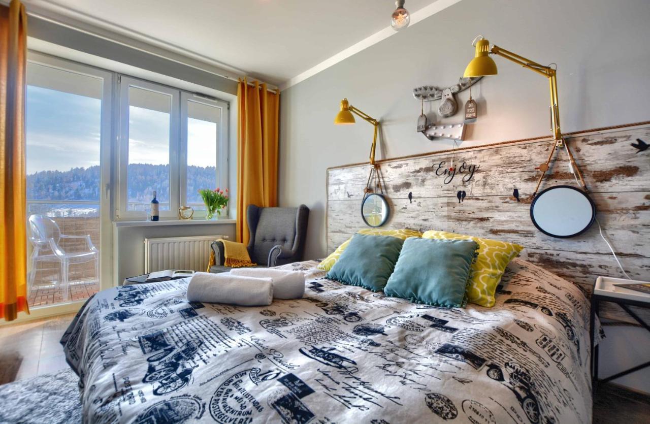 Apartament Zielona Mila Apartment Ustrzyki Dolne Luaran gambar