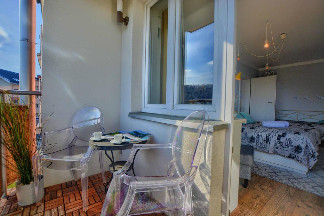 Apartament Zielona Mila Apartment Ustrzyki Dolne Luaran gambar