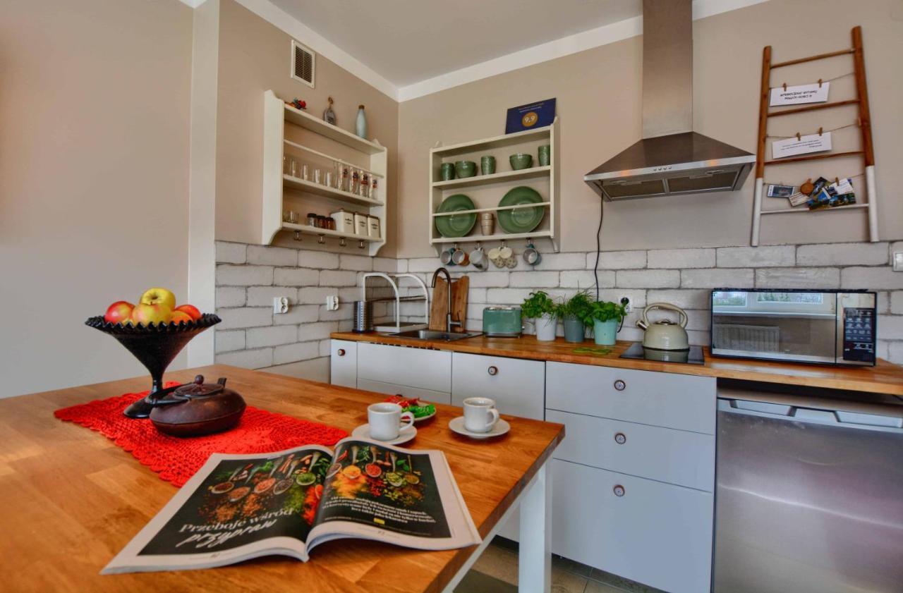 Apartament Zielona Mila Apartment Ustrzyki Dolne Luaran gambar