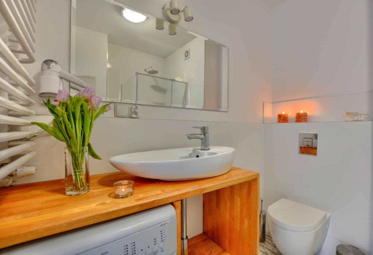 Apartament Zielona Mila Apartment Ustrzyki Dolne Luaran gambar